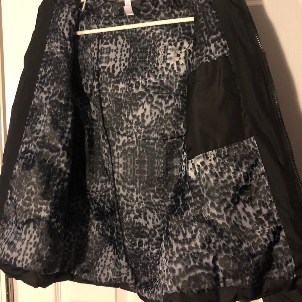 Coat - Picture 2 of 3